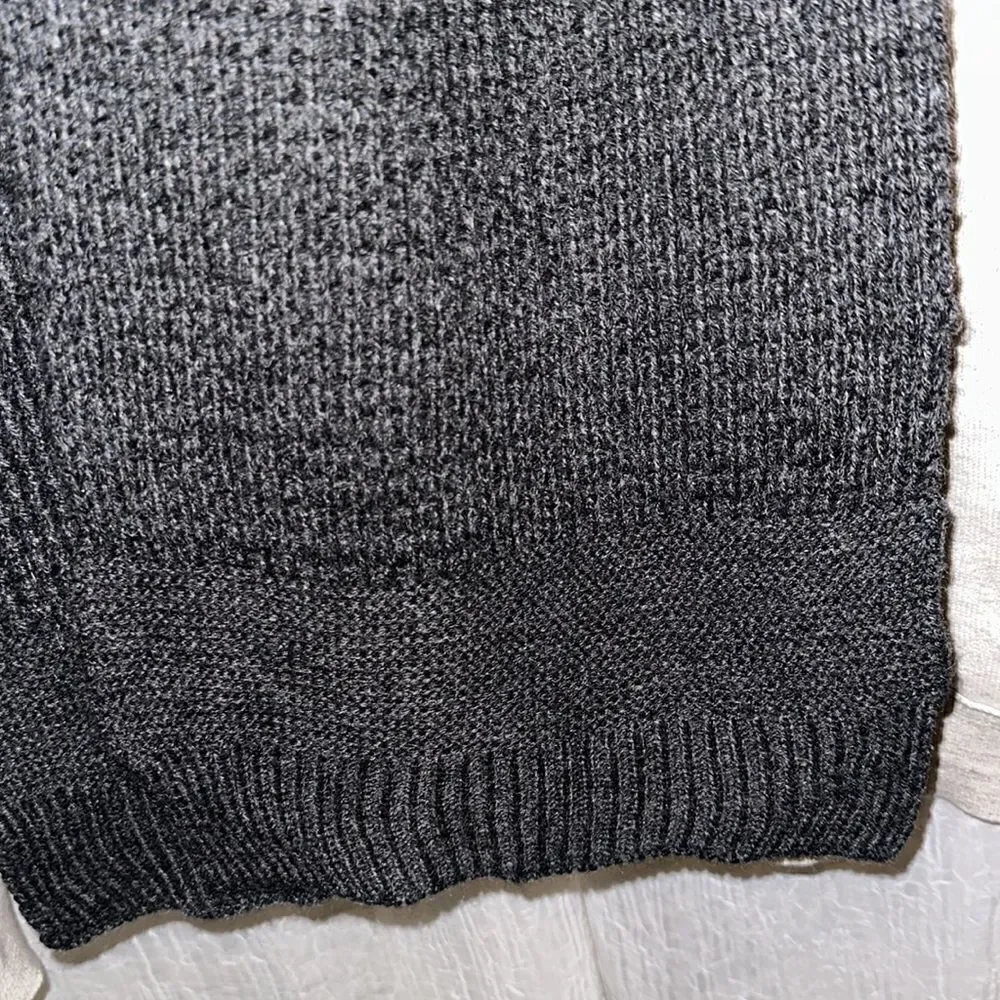 Ryan Seacrest Distinction Charcoal Gray Knit Scarf